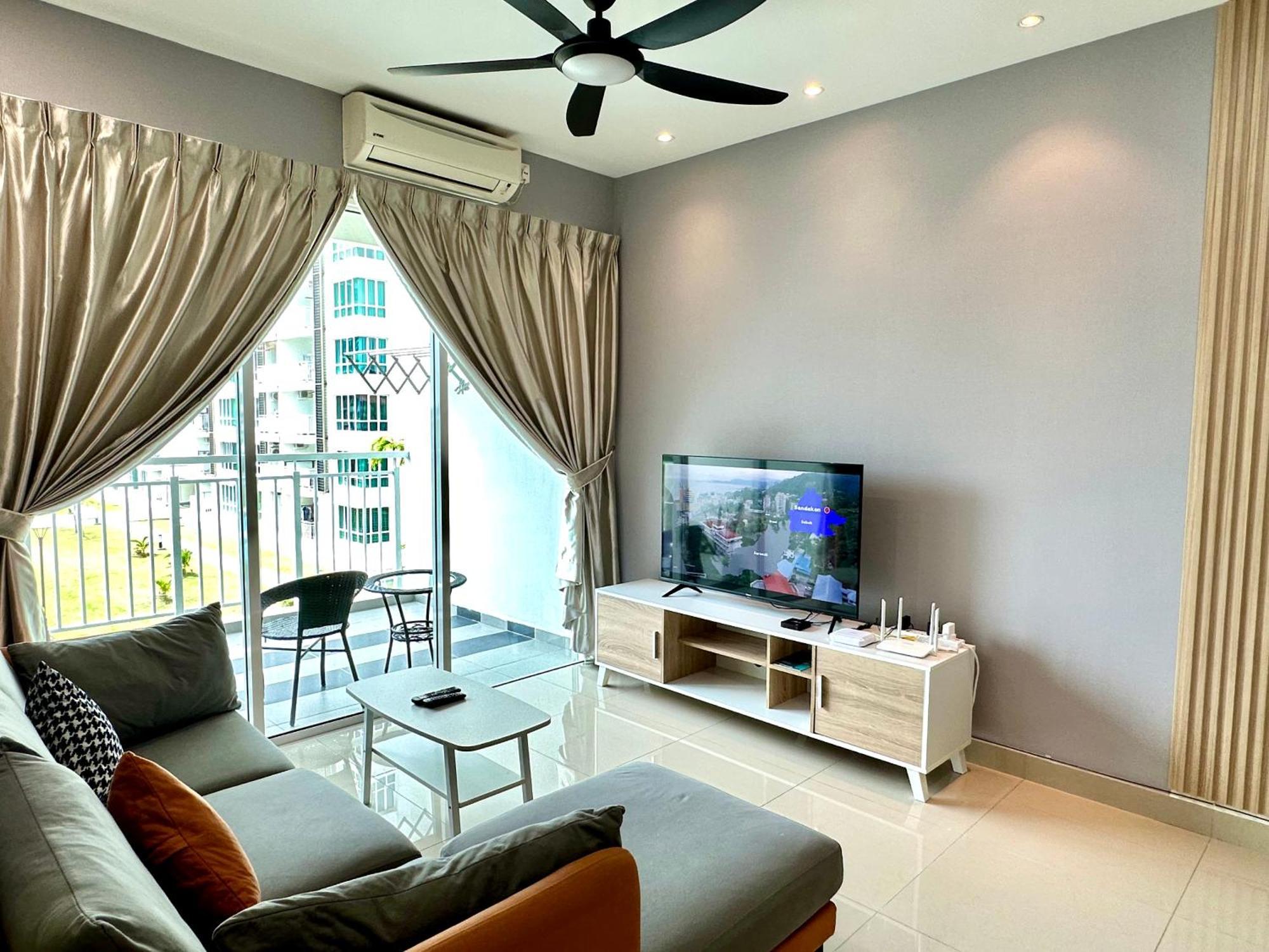 Ijm Condo With Pool #Yoyo Homestay Sandakan Exterior foto